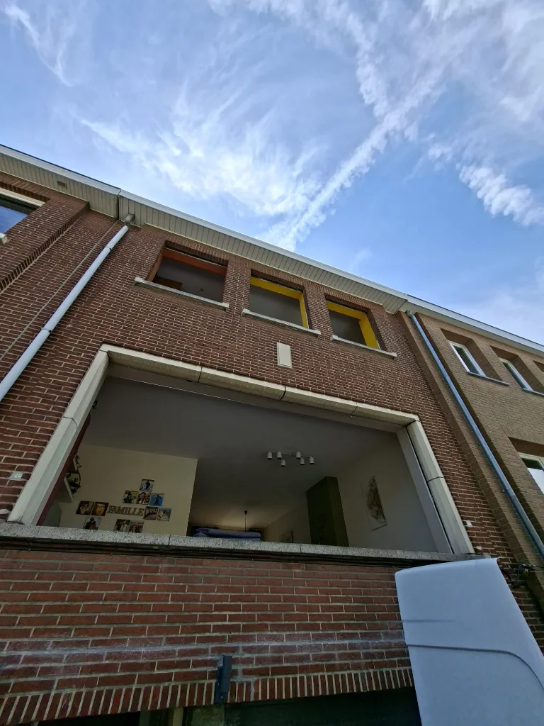 Chantier : remplacement du châssis en façade